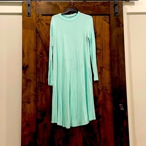 Mint Green Stretch Dress with Pockets!